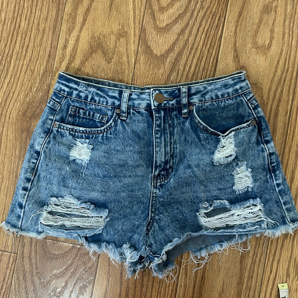 Cute high rise shorts